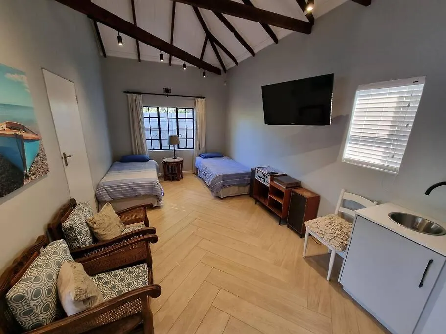 Apartment Spacious Lanes Cottage And Garage Parking Kapstadt