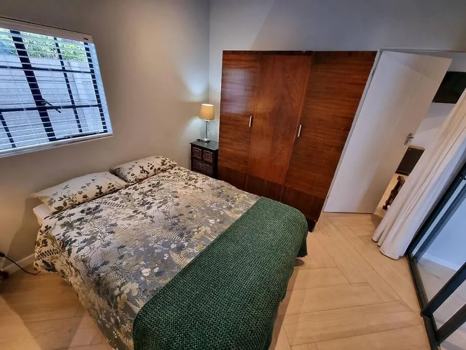 Spacious Lanes Cottage And Garage Parking Κέιπ Τάουν 0*,  Νότια Αφρική