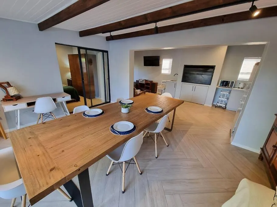 Spacious Lanes Cottage And Garage Parking Κέιπ Τάουν 0*,  Νότια Αφρική